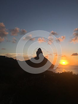 Atardecer sobre el lado fuerte 